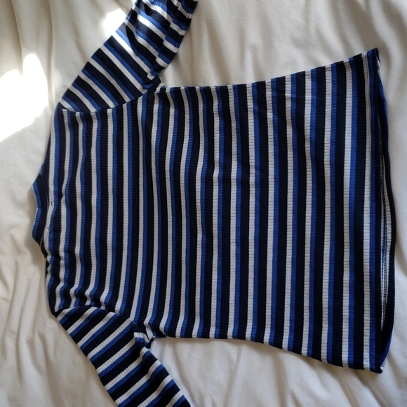 Anne Klein Women's Striped Ribbed Elbow Length Sleeve Top - Size S - Picture 2 of 7